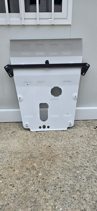 Scut Protecție motor din aluminiu compatibilă cu Dacia Duster