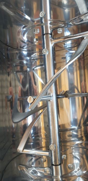 Месобъркачка,бъркалка  за месо 15кг,25кг ,пълначки за луканка и кърнар