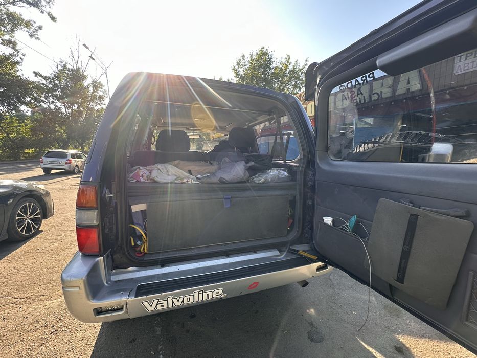 Toyota Land Cruiser Prado 90