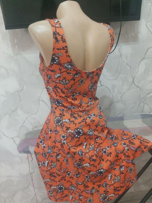 Топы футболи женские