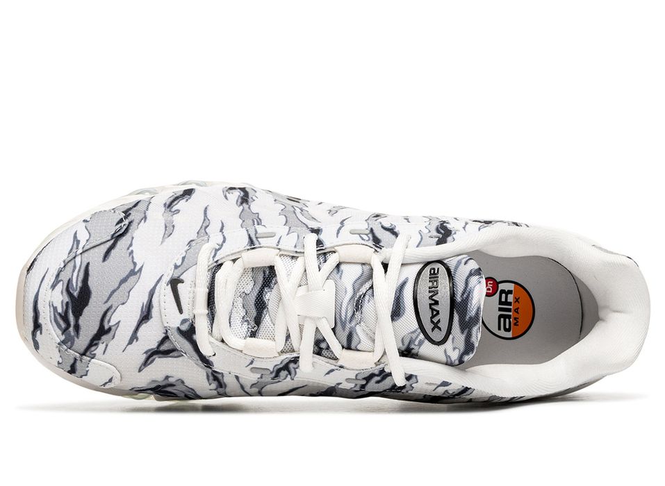 Nike Air Max DN8 PRM