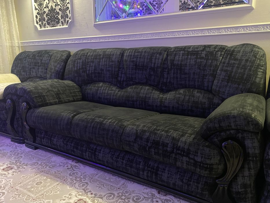 продам диван и два кресла
