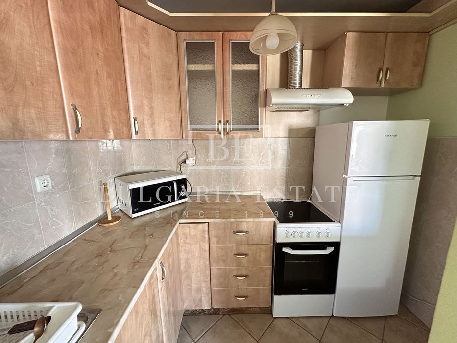 Дава се под наем Четиристаен апартамент в Варна, Общината - 150 кв.м за 1200 € - Снимка #5