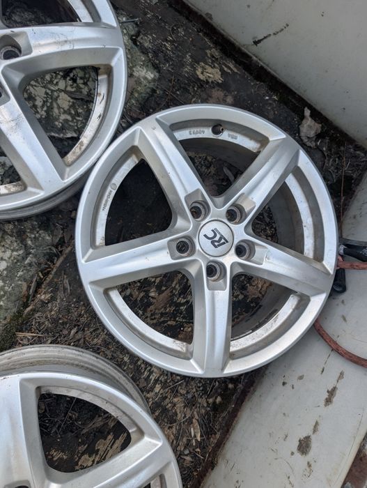 Jante Volvo V40 / Ford Focus 3 5x108R16