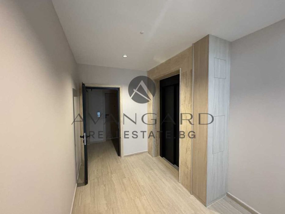 Продава се Двустаен апартамент в Пловдив, Кършияка - 74 кв.м за 1041 €/кв.м - Снимка #7