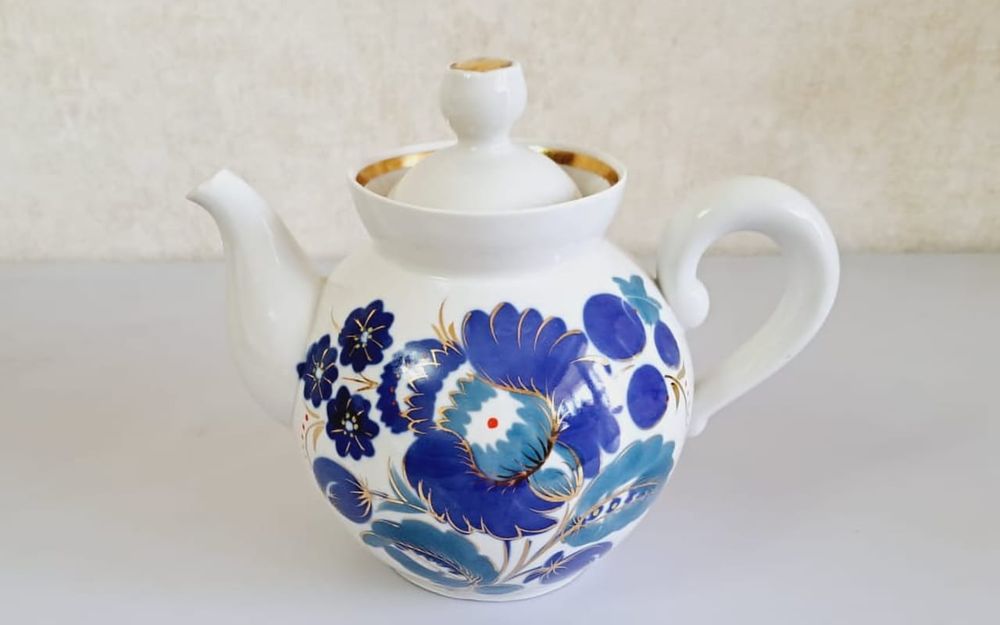 Форфоровые чайники