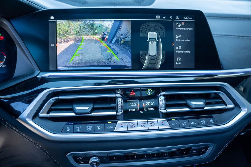 BMW X7 xDrive30d 265 CP Individual – Distronic, Jante 22”