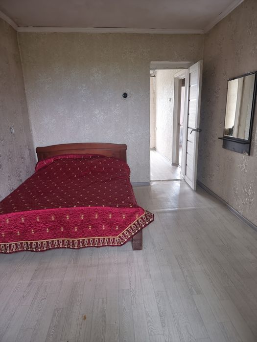 Продается квартира в микрорайоне