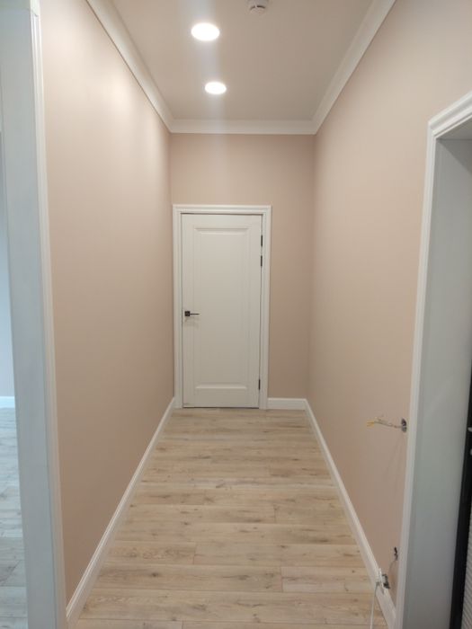 Установка плинтусов полиуретан пенопропилен МДФ пластик. - Cтроительные ...