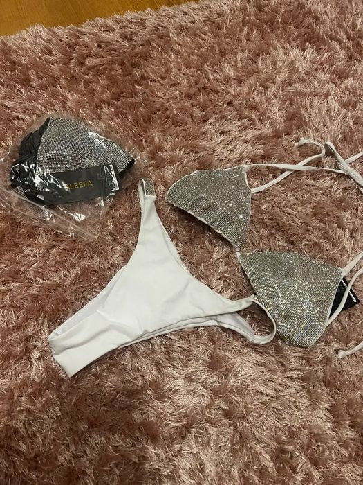 Costum de baie slip brazilian mărimea 42