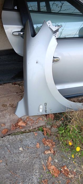 Продавам Хюндай санта фе 2,2 дизел автомат 2006 г. На части