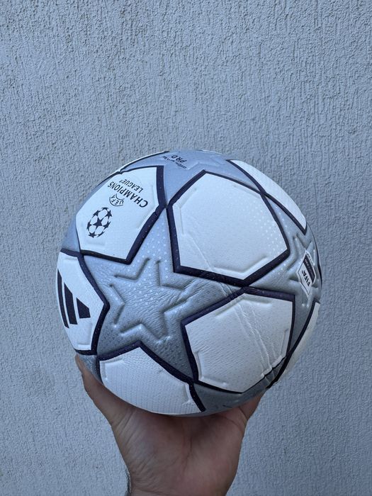 Minge Adidas UEFA Champions League – alb/argintiu