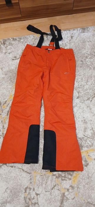 Pantaloni ski noi