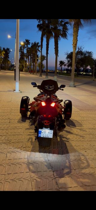 Can Am Spyder RS-S