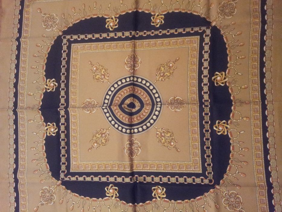 Шикозни италиански шалове