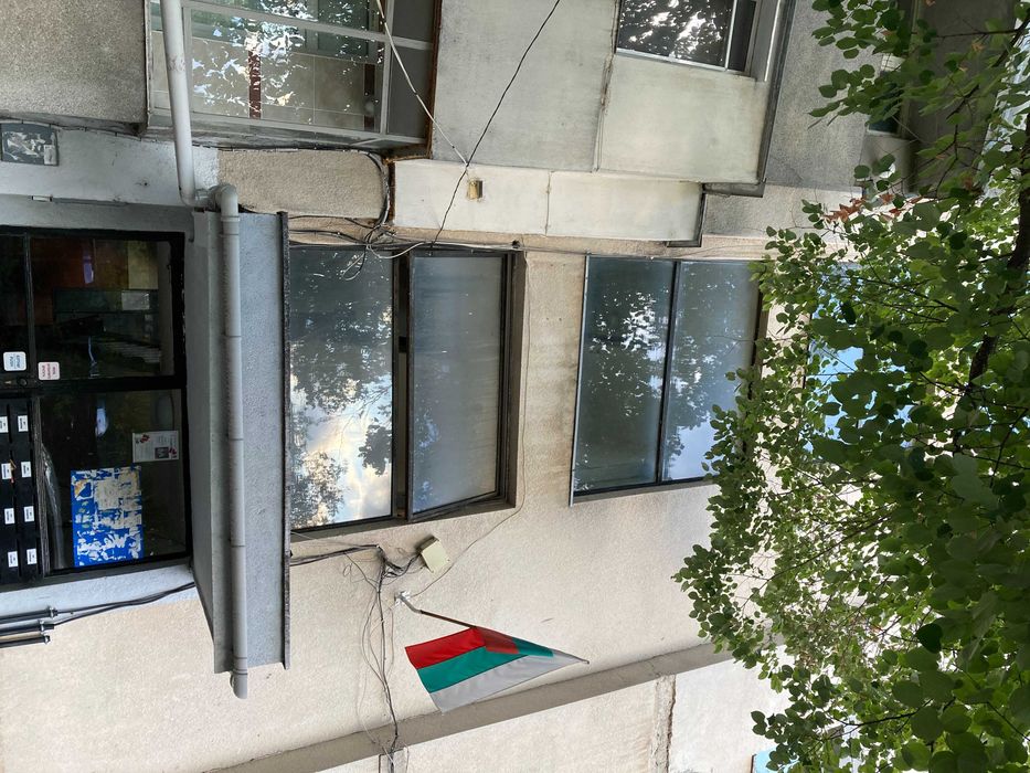 Продава се Четиристаен апартамент в Плевен, Сторгозия - 100 кв.м за 1154 €/кв.м - Снимка #14