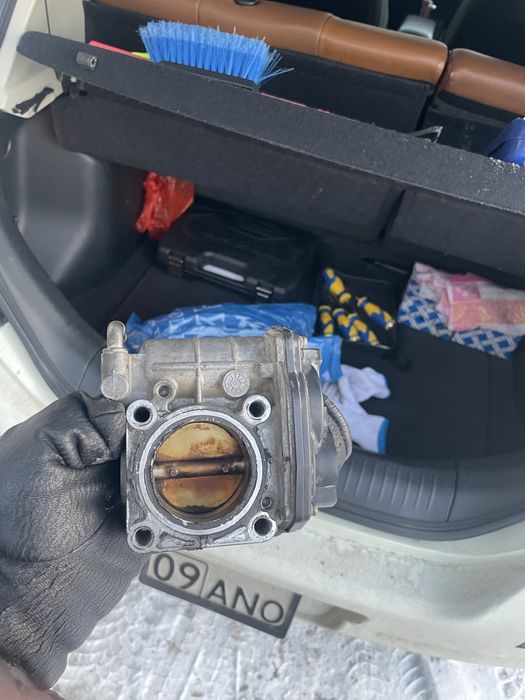 Дроссельная заслонка