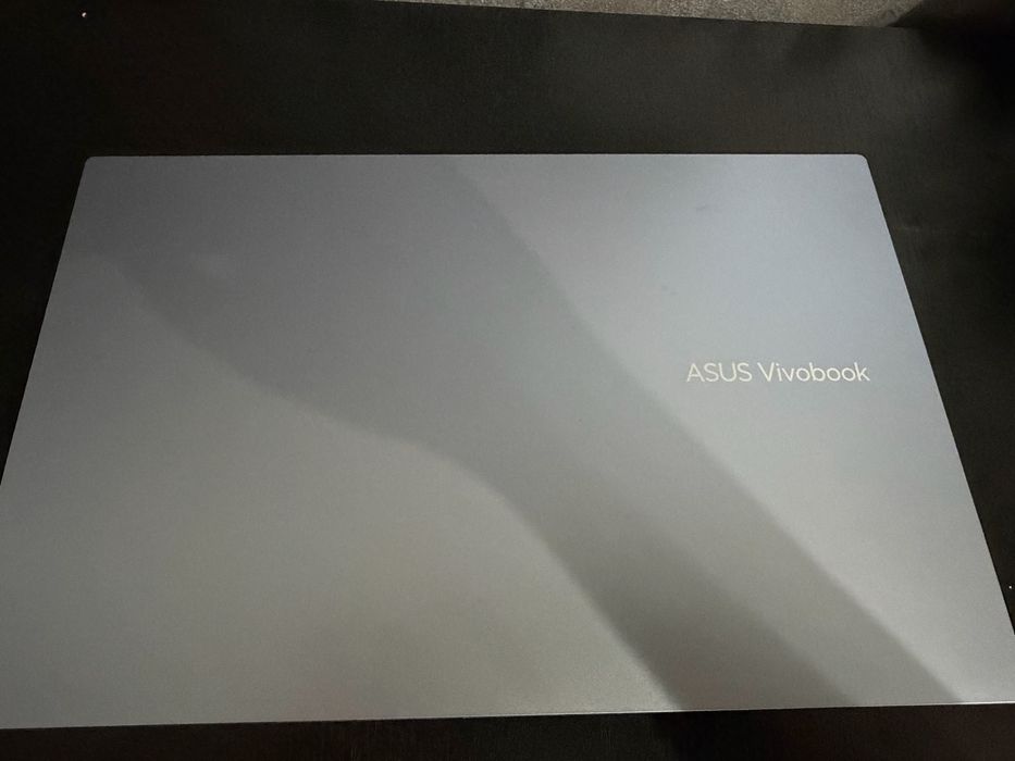 Vand laptop asus vivobook