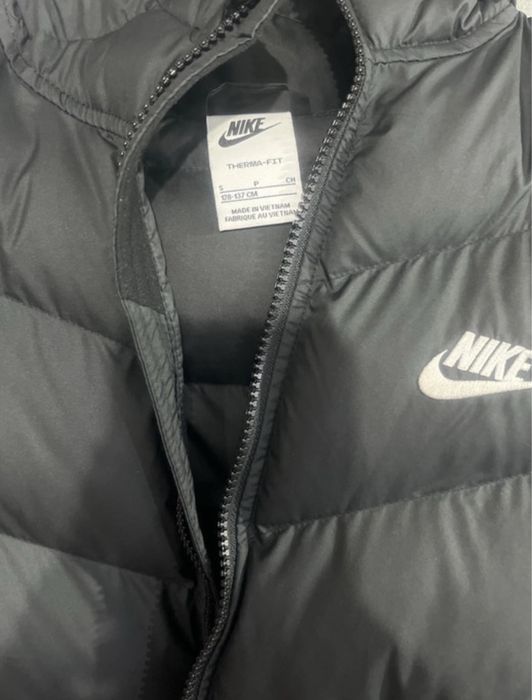 geaca nike therma fit pret negociabil
