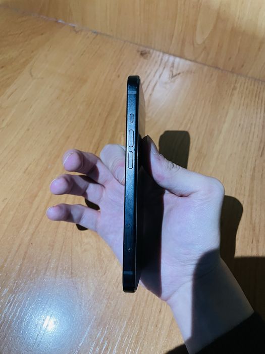 айфон 15 сатылады