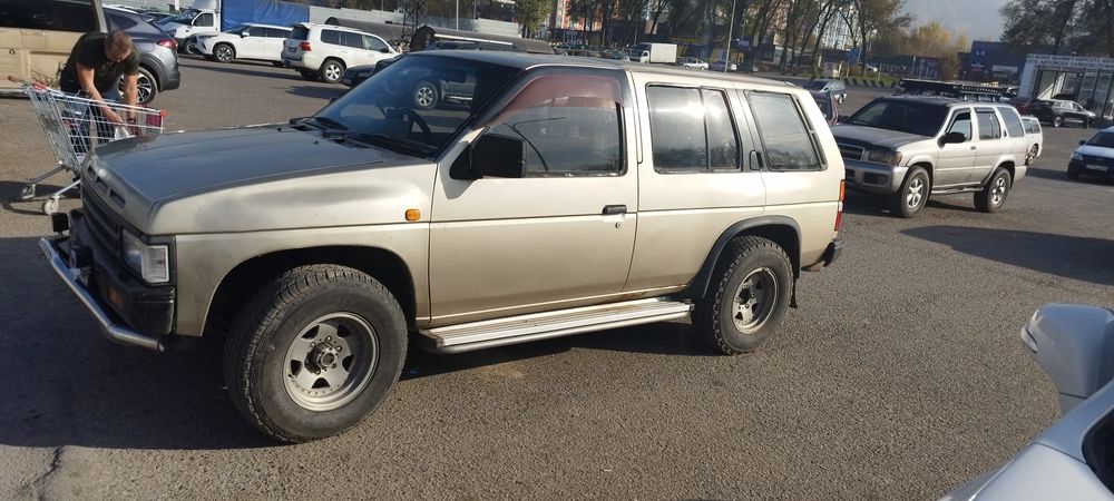 Продам автомобиль Nissan Terano