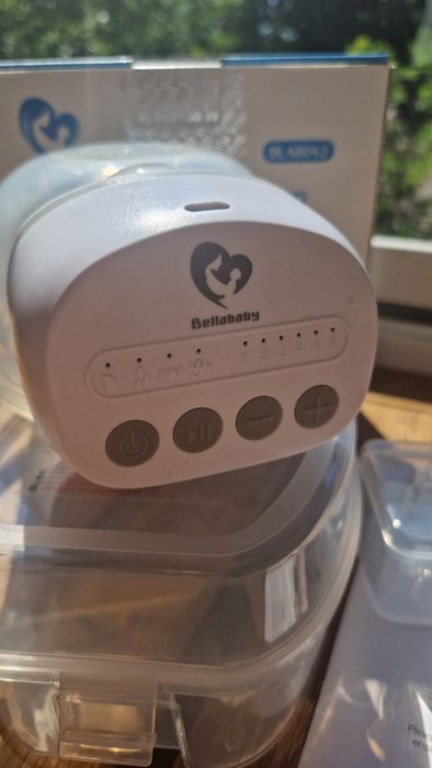 Молокоотсос Bellababy BLA 8042 оригинал почти новый