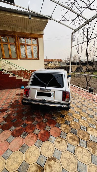 2104 Сотилади 2012 йил