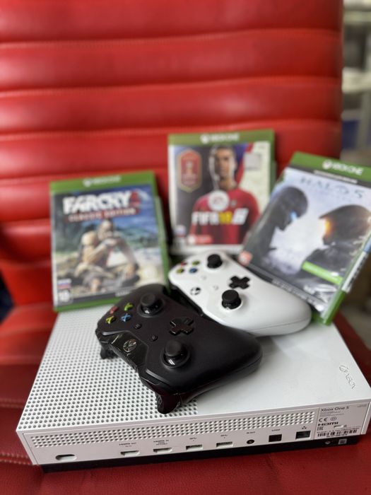 Xbox One S   512 Gb