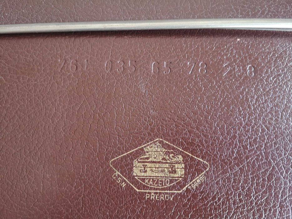 Ретро куфар от 70-те години