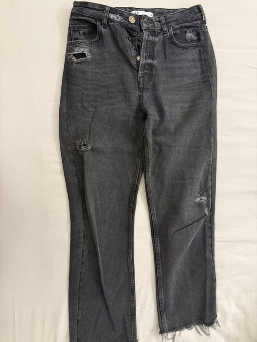 Продам джинсы Зара