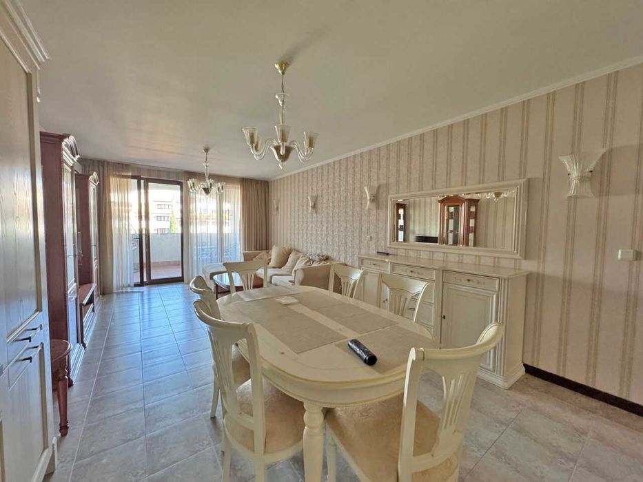 Продава се Тристаен апартамент в Свети Влас - 149 кв.м за 2148 €/кв.м - Снимка #1