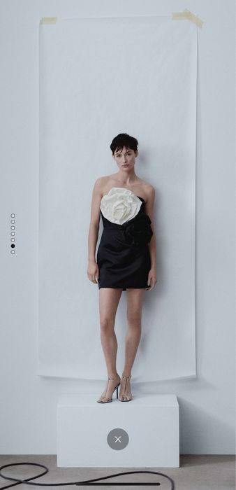 Rochie bicolora cu flori maxi Mango marime L cu eticheta