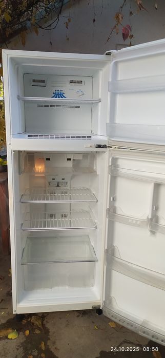 Холодильник Daewoo No Frost