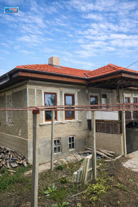 Къща в с. Драганово, общ. Горна Оряховица