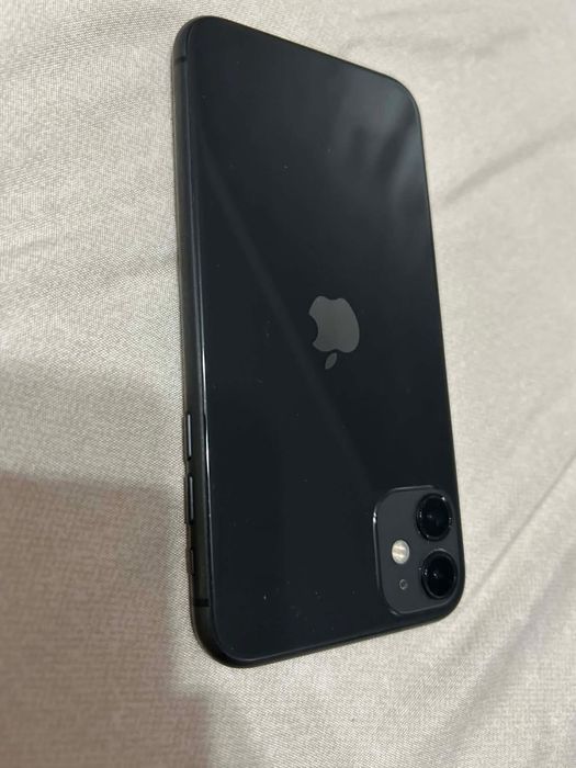 Iphone 11 128 GB 86% baterie