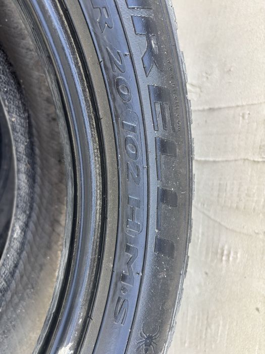 Зимние шины pirelli 245/50,R20