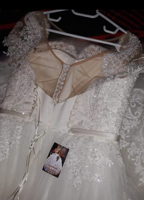 Rochie mireasă mărimea M