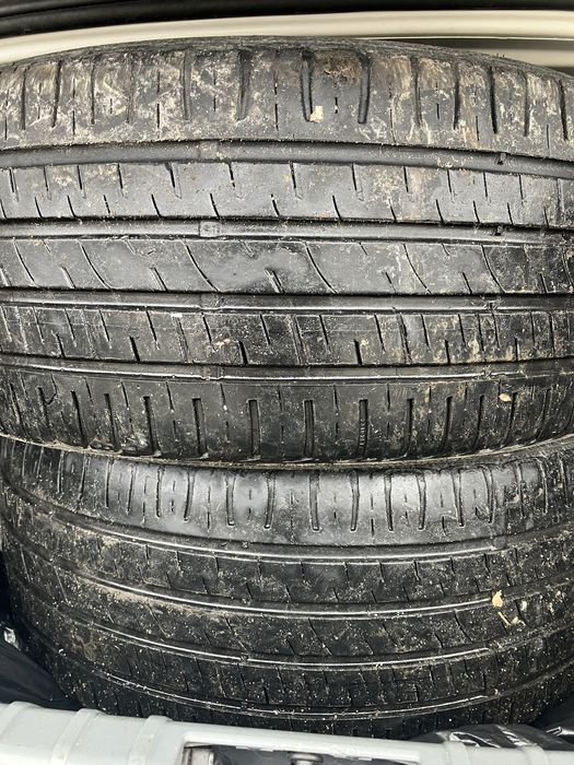 2 бр. Летни гуми Barum- 225/40/18