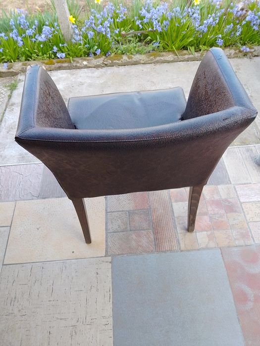 Маси и столове Теохаров