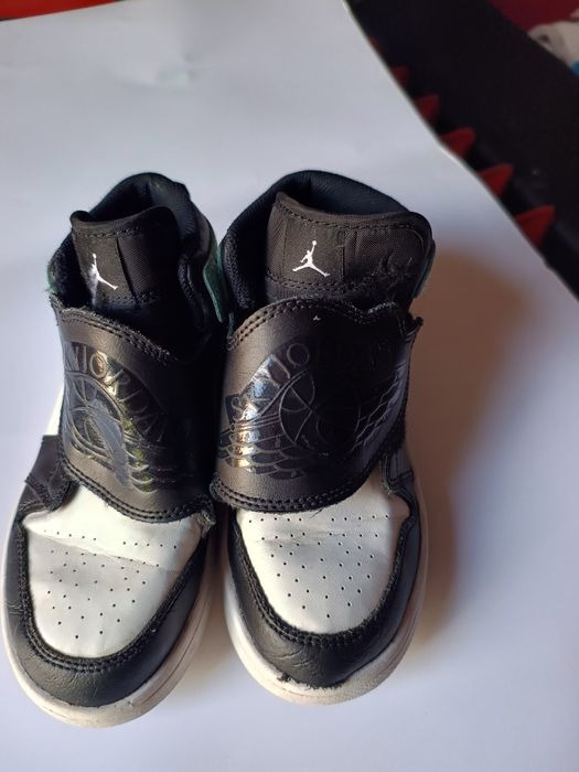 Ghete Jordan 33.5