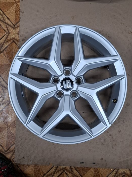 Jante R17 Seat Ibiza 6F 5x100