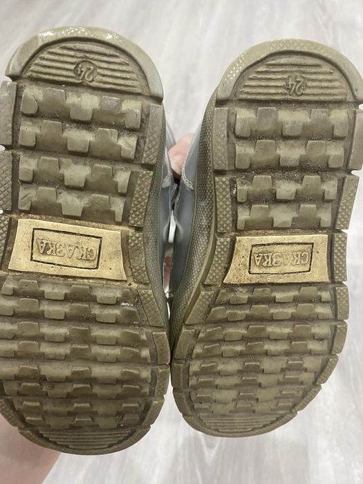 Продам зимние сапоги для девочки