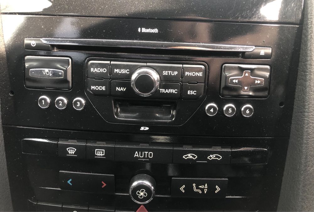 Peugeot 407 1.6 hdi и 2.7 hdi на части