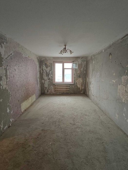Продам 2 комн квартиру в 19м. Собственник
