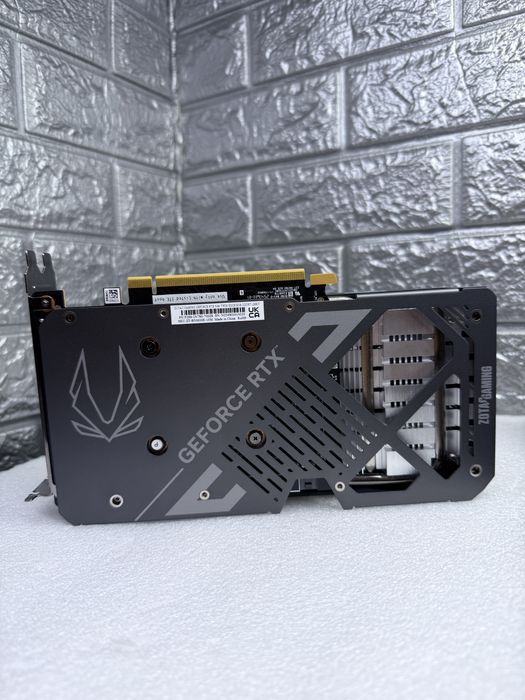 RTX 5060 ZOTAC как новая