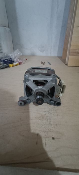 Двигатель (мотор) для стиральной машины