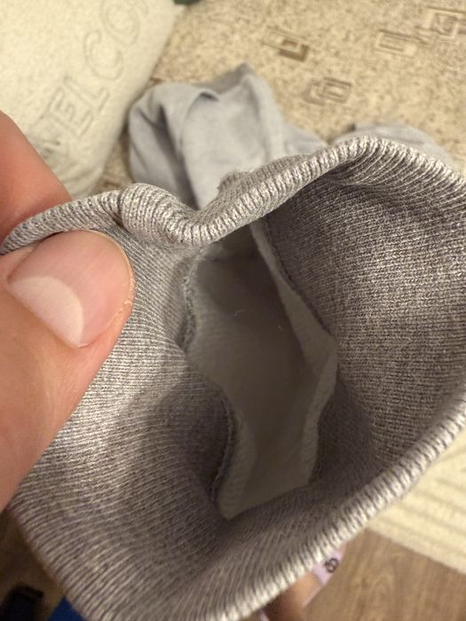 Hanorac Levis masura M in stare foarte buna