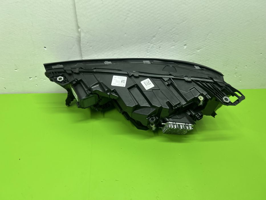 Far bmw ix i20 full led adaptiv shadow line dreapta 2020-2024