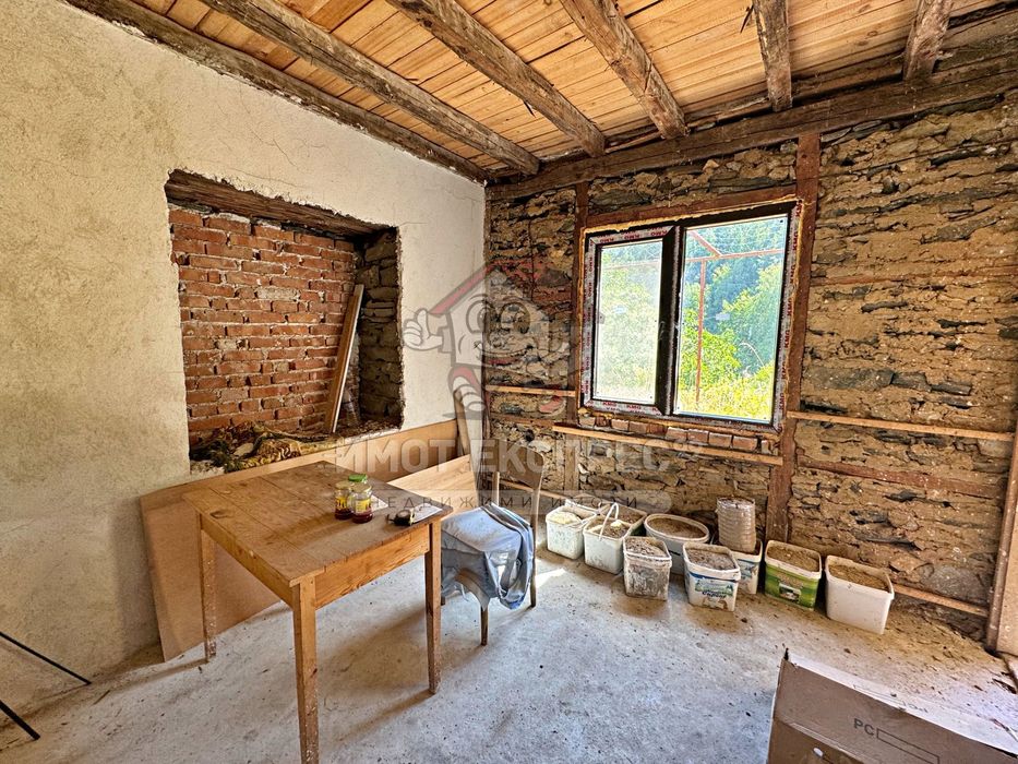 Продава се Къща в Асеновград - 66 кв.м за 1213 €/кв.м - Снимка #3