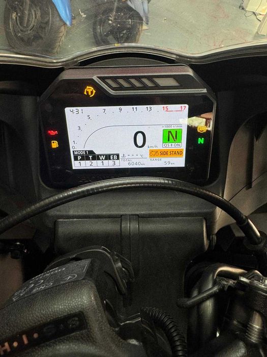 Honda CBR600RR 2025 -GARANTIE-